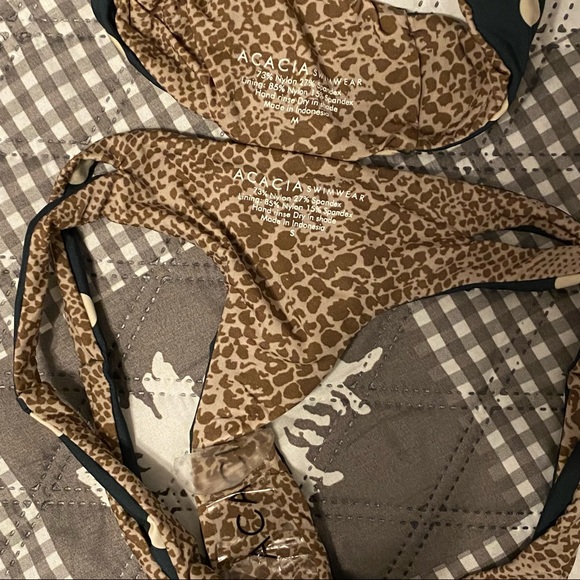 Acacia Dotty Set - Picture 3 of 5